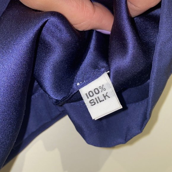 Annyee Navy Blue 100% Silk Blouse Tunic Back Buttons Size S/M - Picture 8 of 11